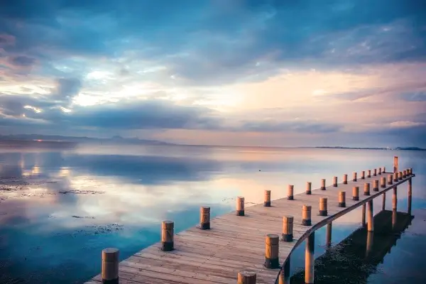 葡萄牙那边的人到南京旅游要多少钱